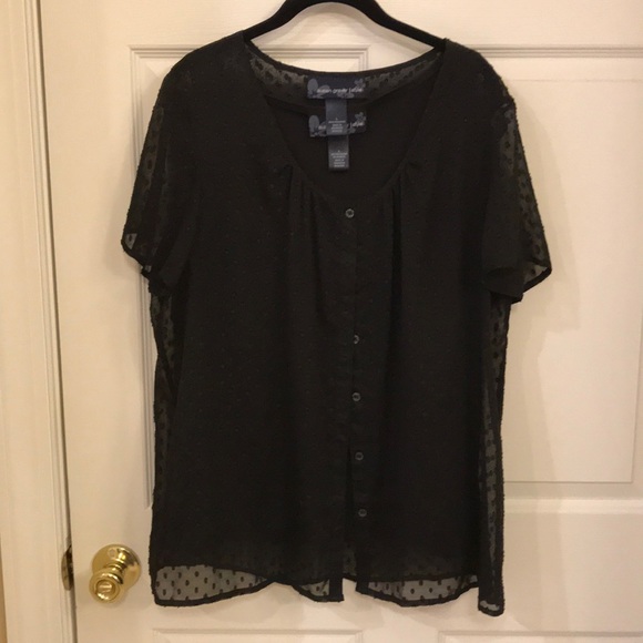3/$25 Women’s knit tank with sheer jacket - Picture 1 of 6